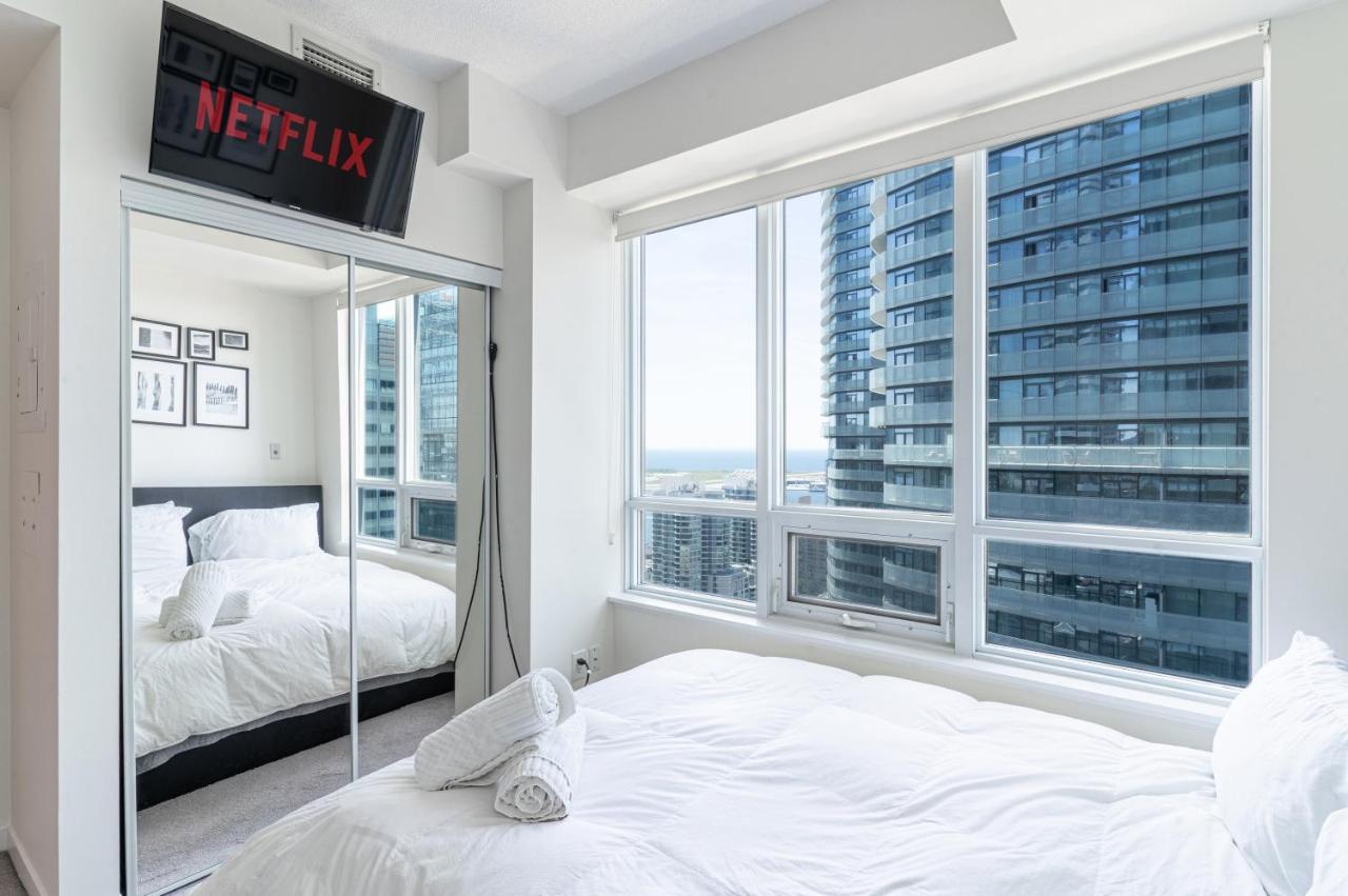 Aparthotel Beautiful Modern Toronto Luxurious Scotiabank Arena Extérieur photo