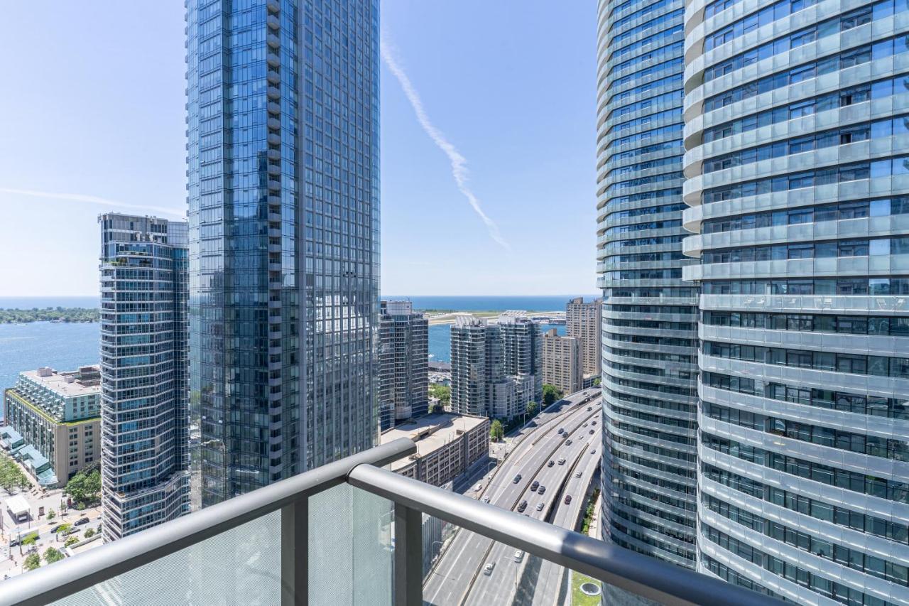 Aparthotel Beautiful Modern Toronto Luxurious Scotiabank Arena Extérieur photo