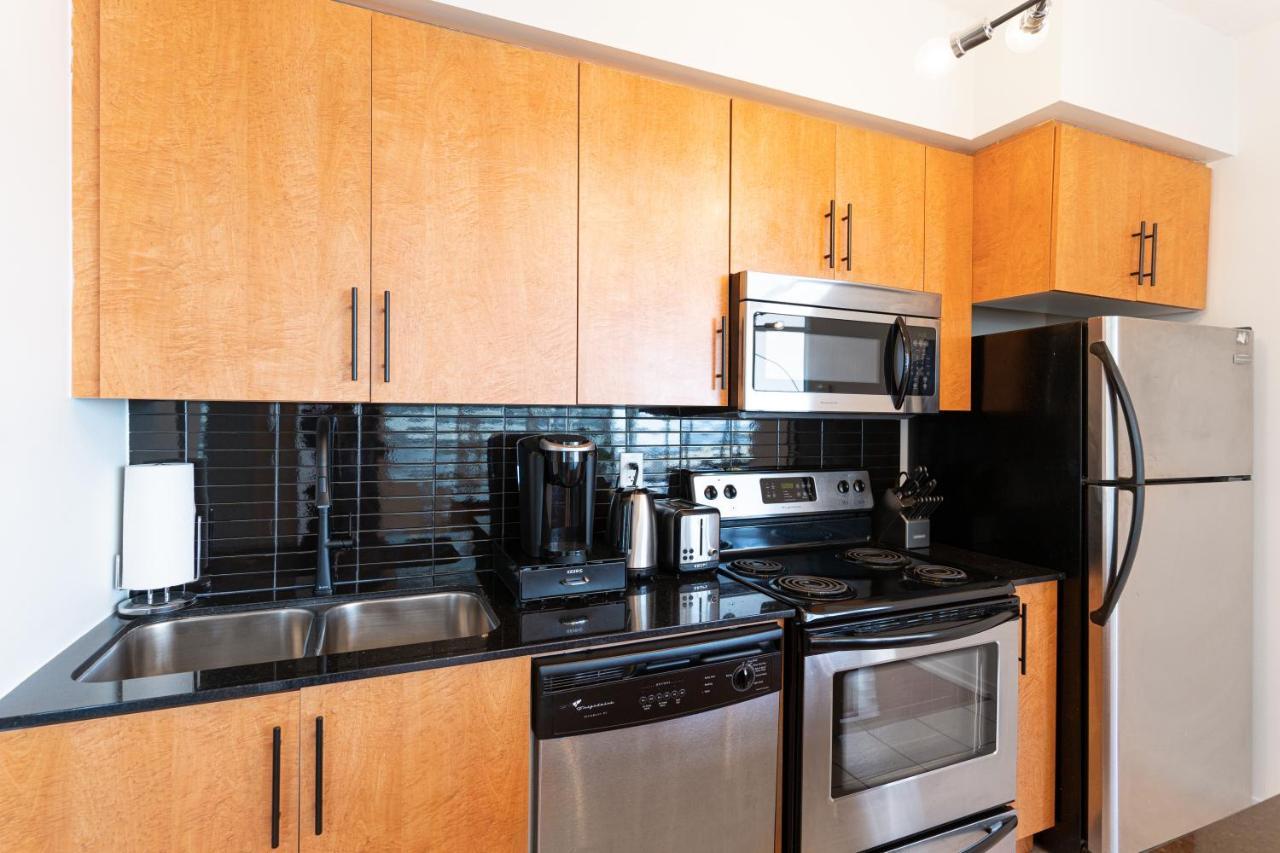 Aparthotel Beautiful Modern Toronto Luxurious Scotiabank Arena Extérieur photo